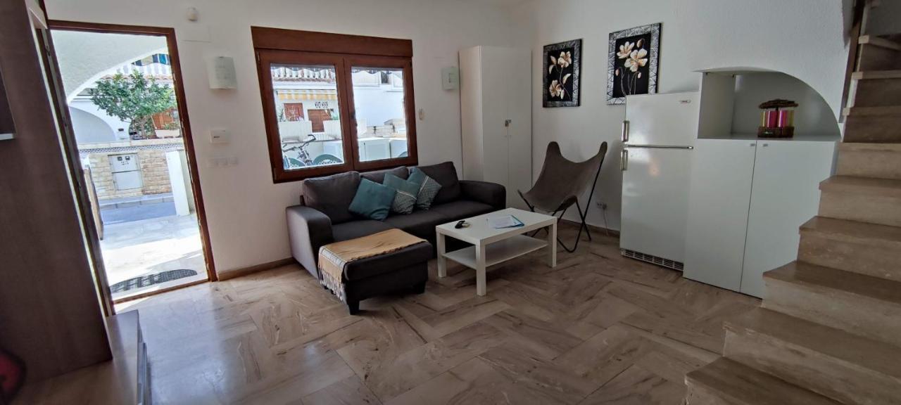 Beach Breeze Townhouse By The Beach Santa Pola Exterior foto